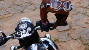 Cedric Donck, guide moto Mono 500 à Madagascar