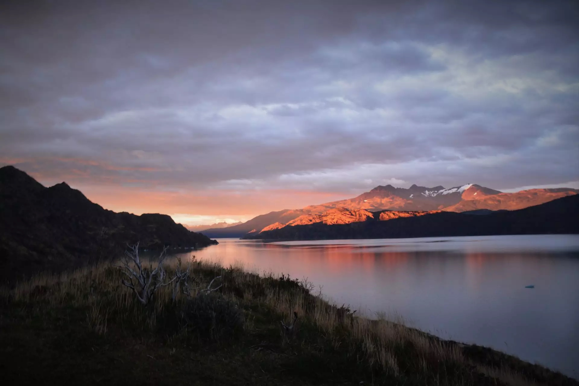 Paysage lac Patagonie