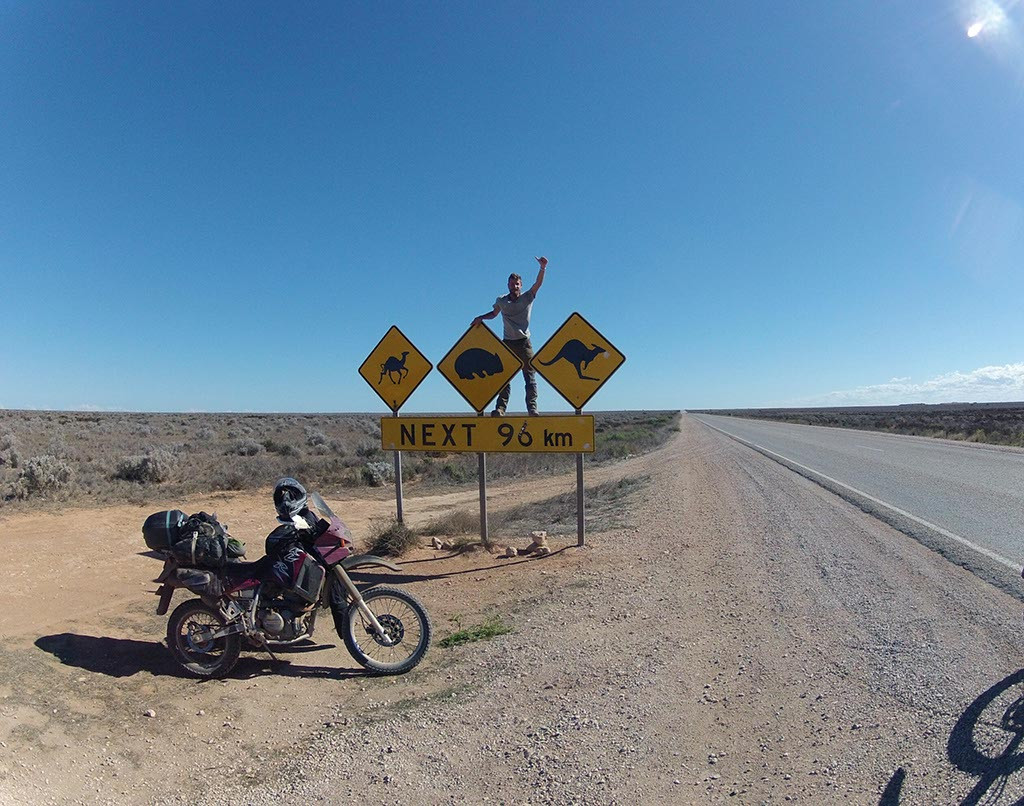 road trip moto australie