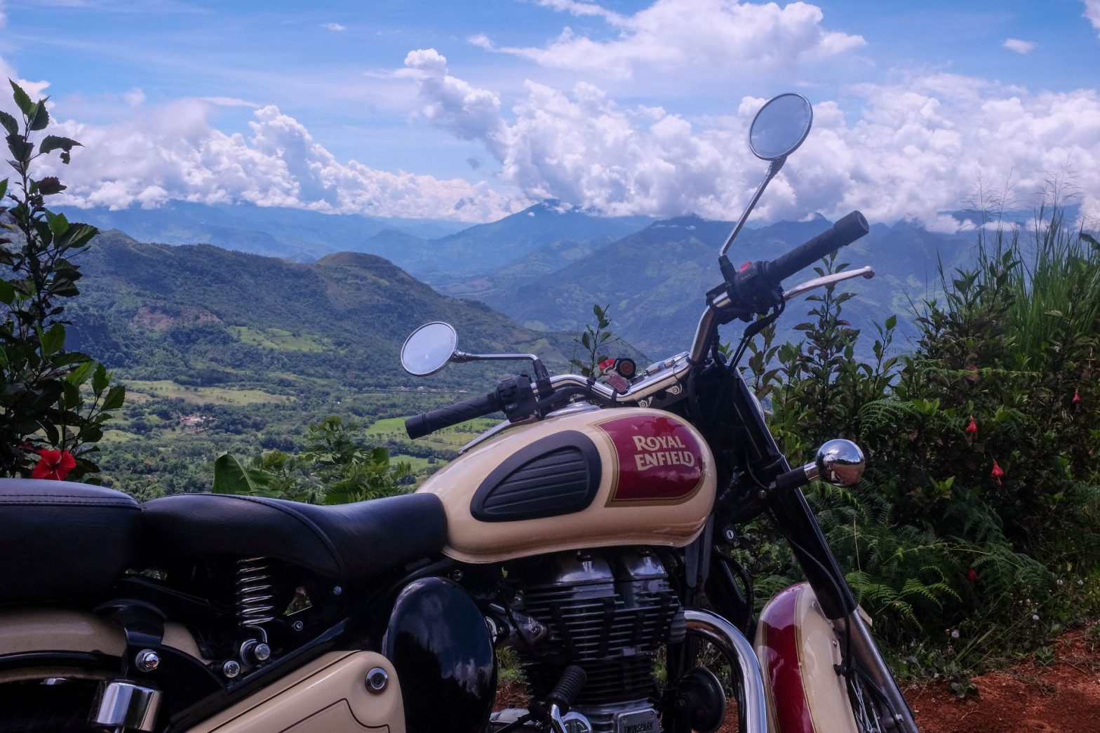 paysages Colombie road trip moto Mono 500