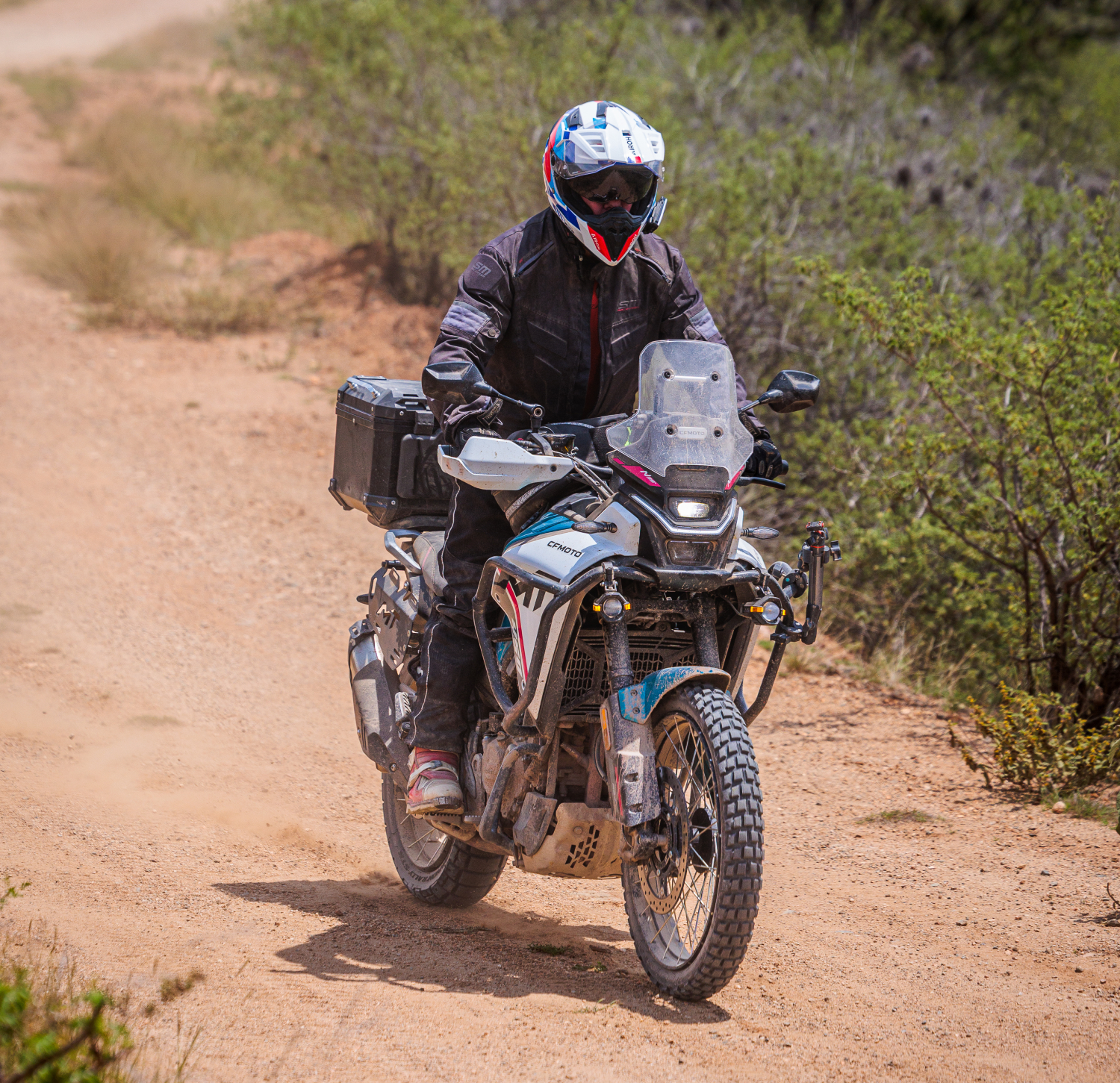 CF MOTO 450 MONO500 VOYAGE MOTO